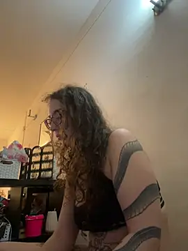 Webcam Model (ladyturtle)  is live.Free join now!