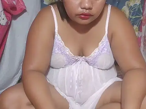 hotmom1990 - Hotmom1990's free webcam - UK Sex Cams