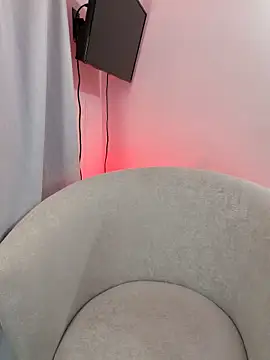 elegant__rouse webcam