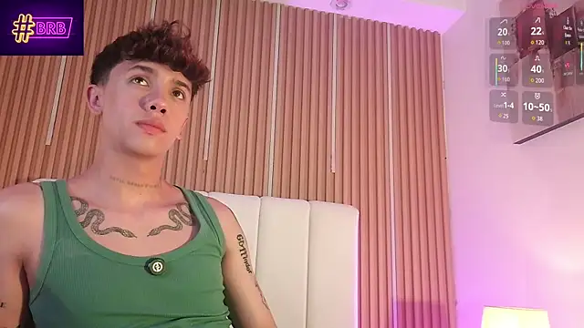 tomy_rox (M young) - show ssexy underwear