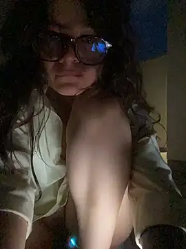 Tallulah_Kinky webcam