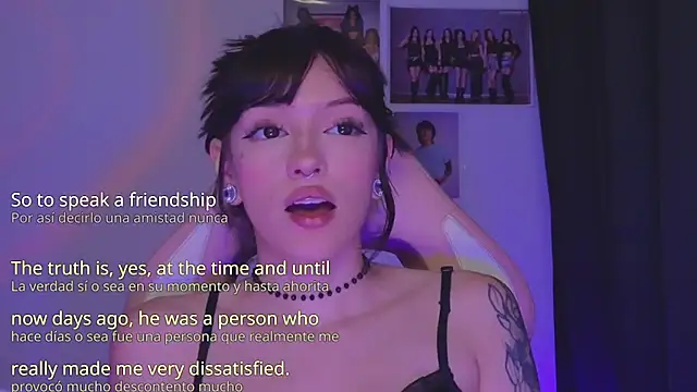 Moonlightt_21 webcam