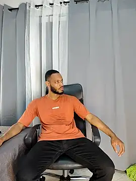 Oliver_bigblack_cock webcam