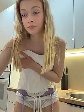 FriendlyFire_18 webcam