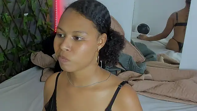 tatianasquirthot webcam