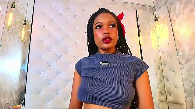 CrystalBrooke3x webcam