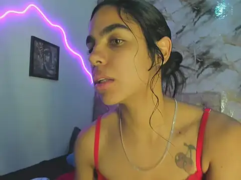 Kim_strawberry webcam