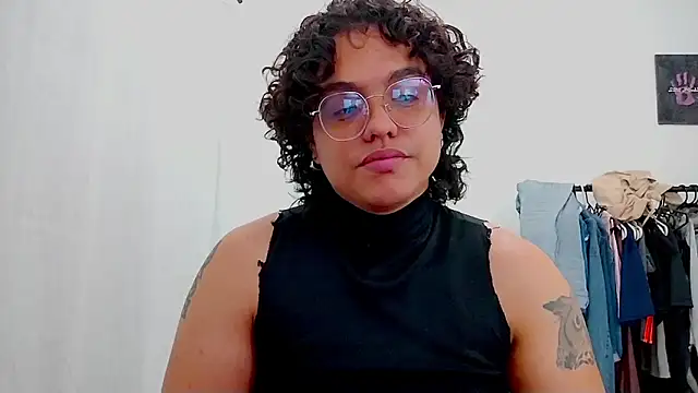 diane_blossom - Diane_blossom's free webcam - UK Sex Cams