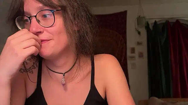 nyxo_ - Nyxo_'s free webcam - UK Sex Cams