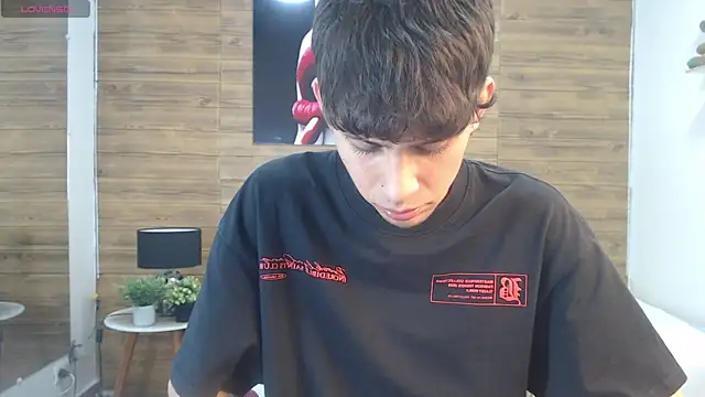 DraxBlade09's live cam