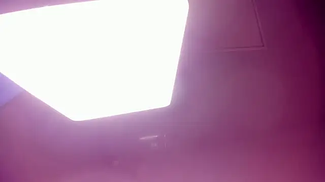 lauren_bigboobs22 webcam