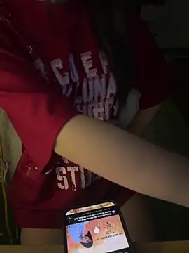 bong-g - Bong-g's free webcam - UK Sex Cams