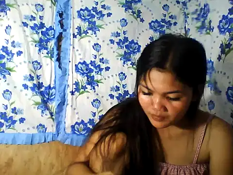 PinaySkinnyJust18 webcam