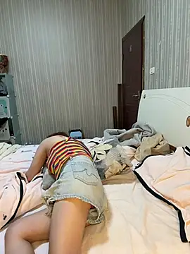 美女A-cola在线直播