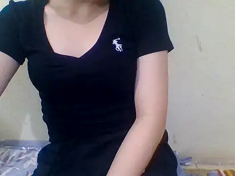 kiraa-007 - Kiraa-007's free webcam - UK Sex Cams