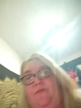 diosacurvy1984 webcam