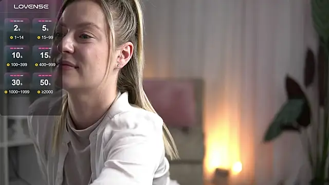 AnnastasiaMills webcam