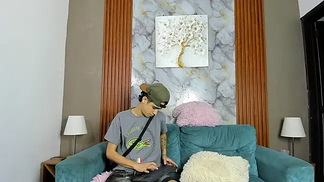 NAUGHTY_BOYS1 webcam