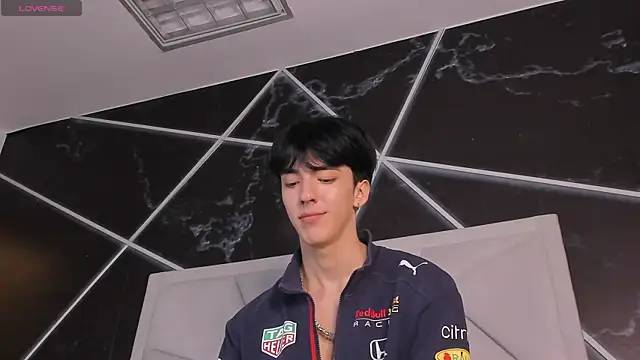 aerumchae (M twink) - finger in ass