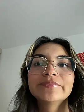 Cat2525 live sex cam