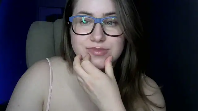 seasonalsomeone - SeasonalSomeone's free webcam - UK Sex Cams