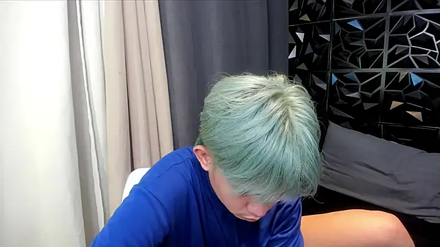 davincihugecock (Ask my age) - GET NAKED