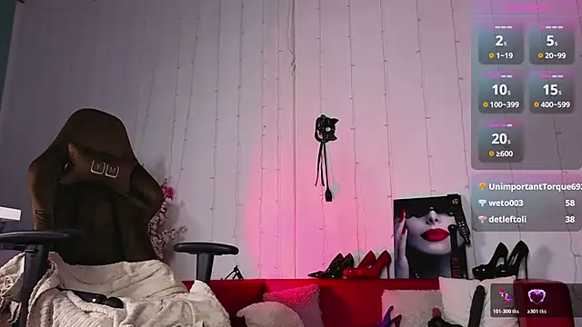 Vanessa_Ives_ webcam