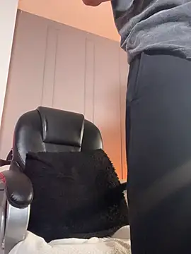 frank_farrell - Frank_Farrell's free webcam - UK Sex Cams