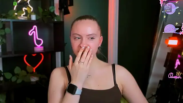 mila_glow1 (F teen) - show boobs