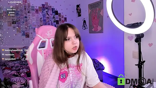 eleven_1134 (F teen) - slap ass 5 times