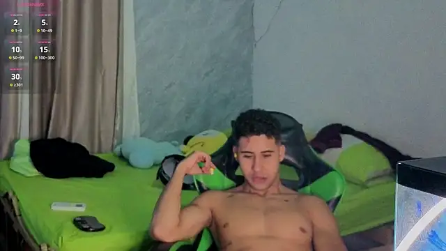 daiki_jack - Daiki_Jack's free webcam - UK Sex Cams