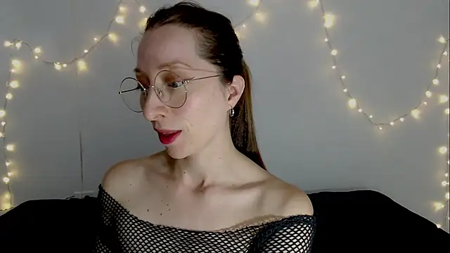 carlin_diaz - Carlin_Diaz's free webcam - UK Sex Cams