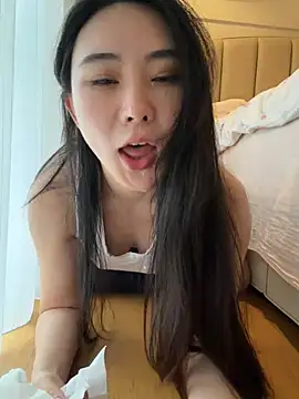美女anqi6376在线直播