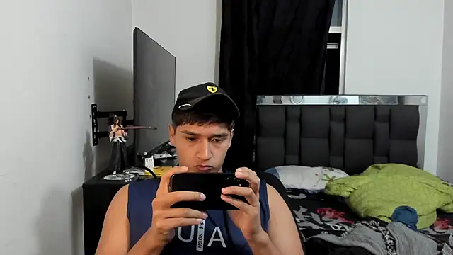 mateo-esposito - Mateo-Esposito's free webcam - UK Sex Cams