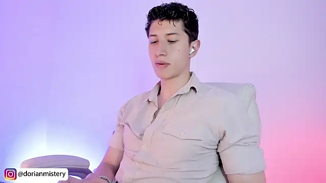 dorianmistery2322_ - Dorianmistery2322_'s free webcam - UK Sex Cams