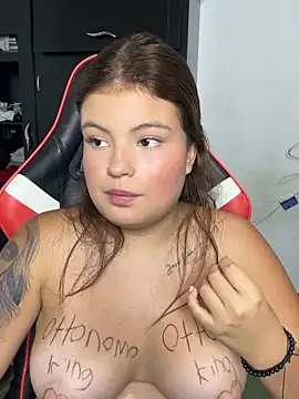 ladycharlottex webcam