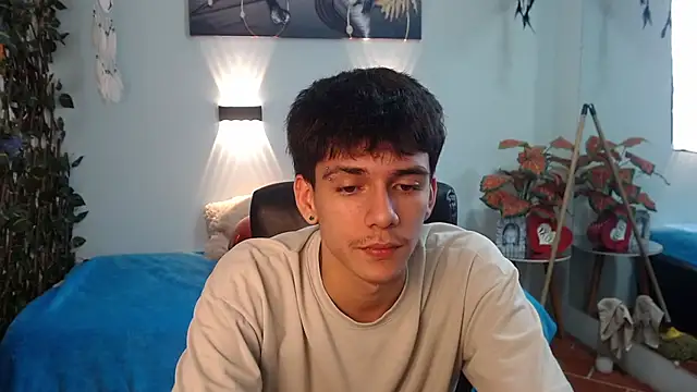 AmethystShadow17 webcam