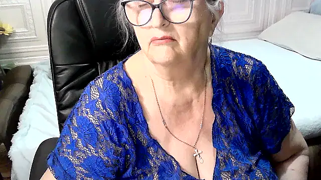 lolkaalyss - LolkaAlyss's free webcam - UK Sex Cams