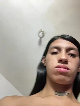 ortegakim - Ortegakim's free webcam - UK Sex Cams