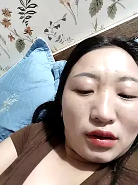 zhen-zo - Zhen-zo's free webcam - UK Sex Cams