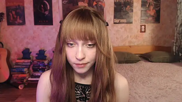 friendly_ellie - Friendly_Ellie's free webcam - UK Sex Cams