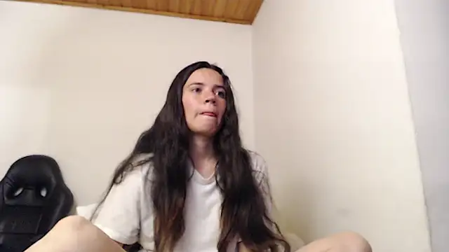 shanel_lozano - Shanel_Lozano's free webcam - UK Sex Cams