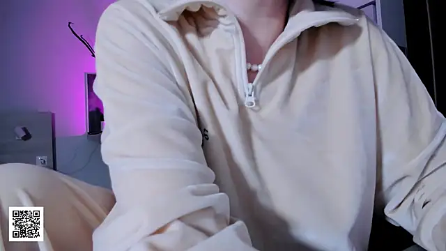 _Misha_Addams_ - Live Cam