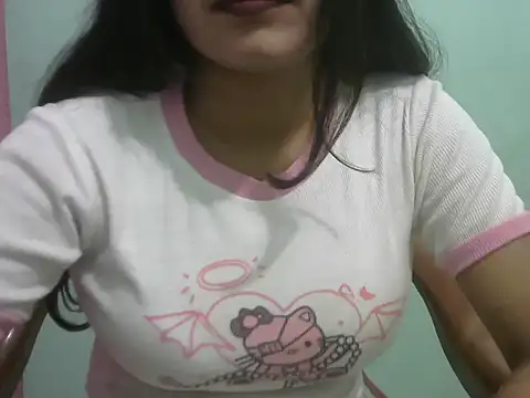 Lovely-Pandey webcam