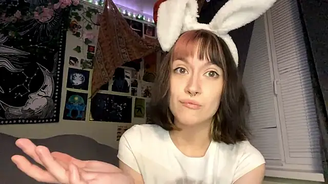 DancingDancingLove webcam