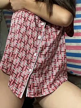 namicute (F teen) - Buy some sexy outfits for nami , my love