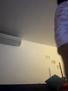 Rizos_hot_official webcam