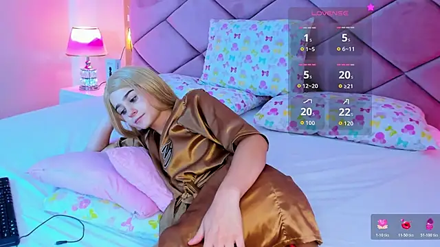 ChloeLaurentt webcam