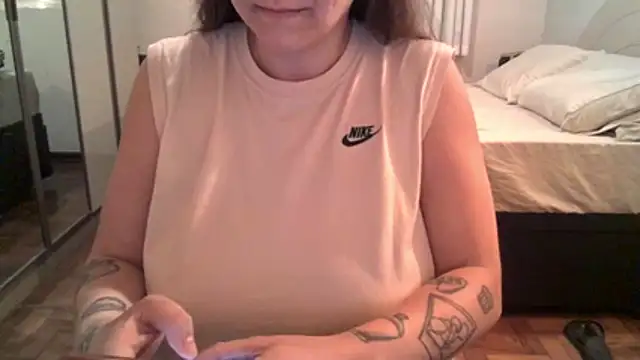 xxxluana - Xxxluana's free webcam - UK Sex Cams