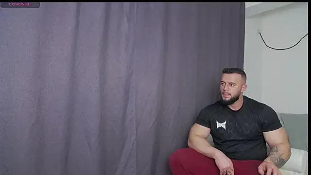 rickymiami1 (M young) - naked flex hard